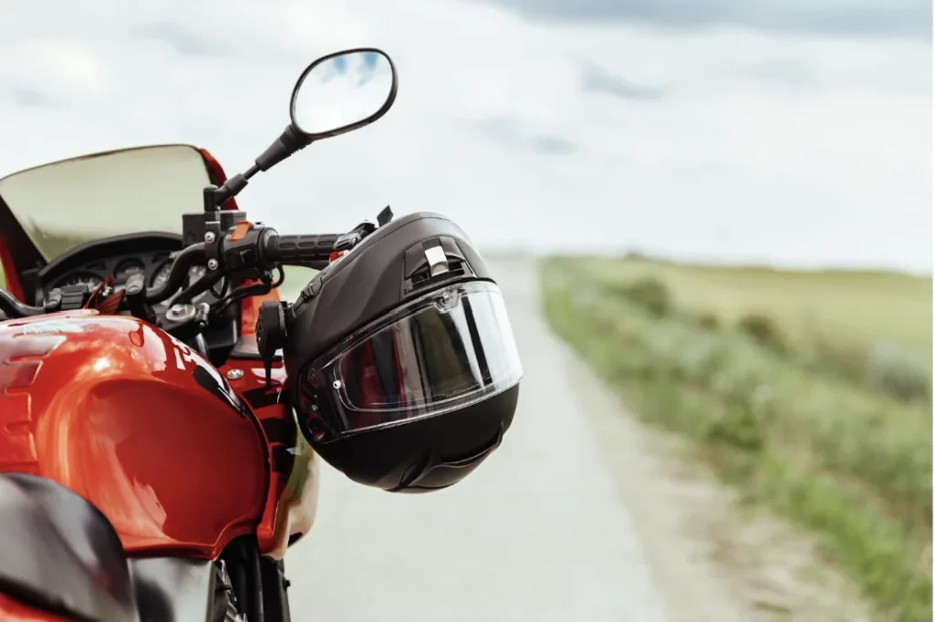 Essential-Motorcycle-Safety-Tips